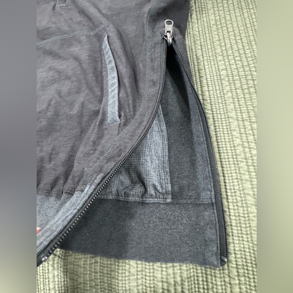 Lululemon Reversible Sundown To Sunup Pullover Hoodie- size M - Picture 10 of 12
